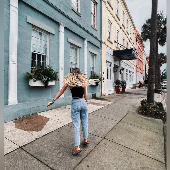 Meet your Posher, Brittany - Picture 6 of 7